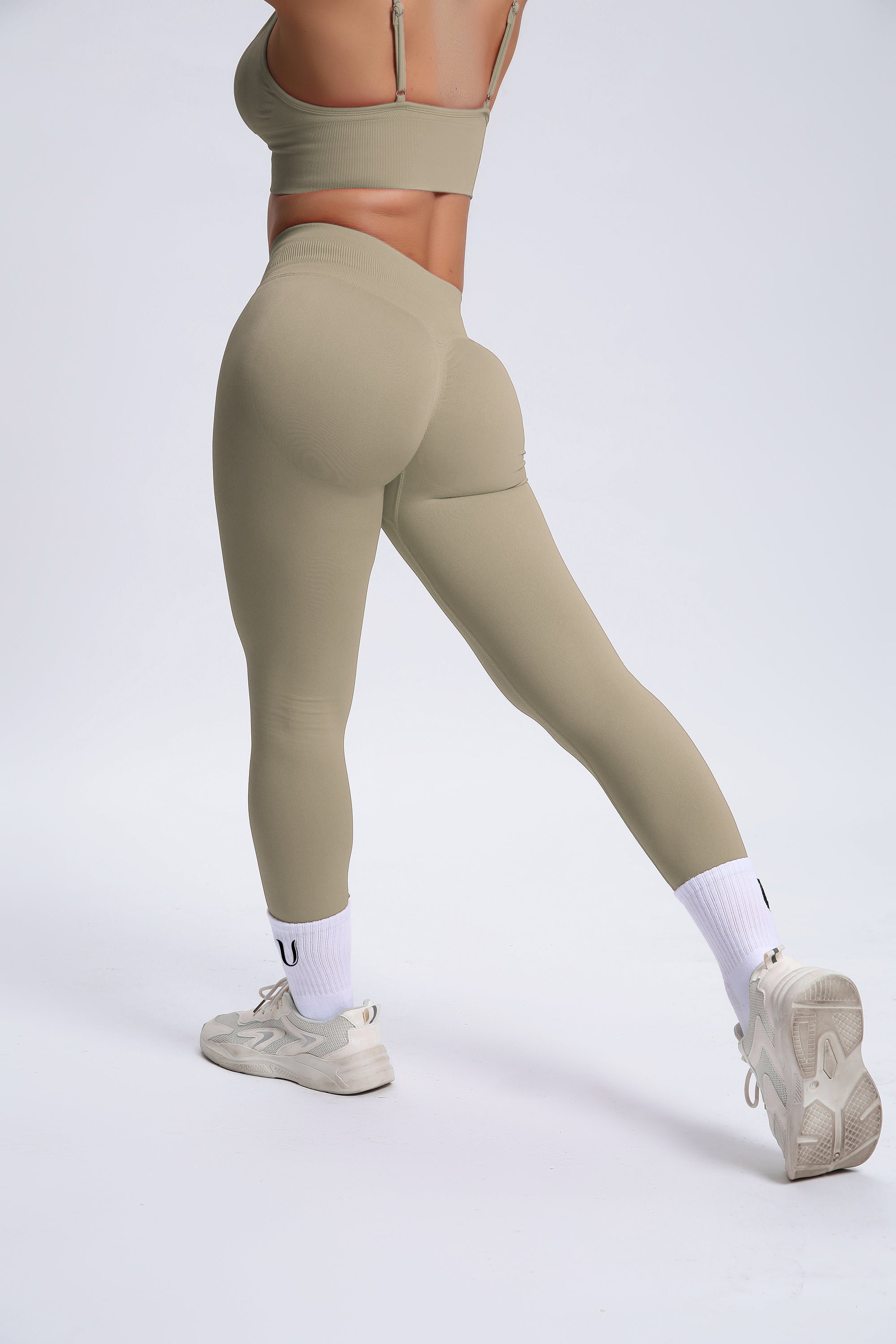Joy | Sculpt-Leggings mit Scrunch – Beige
