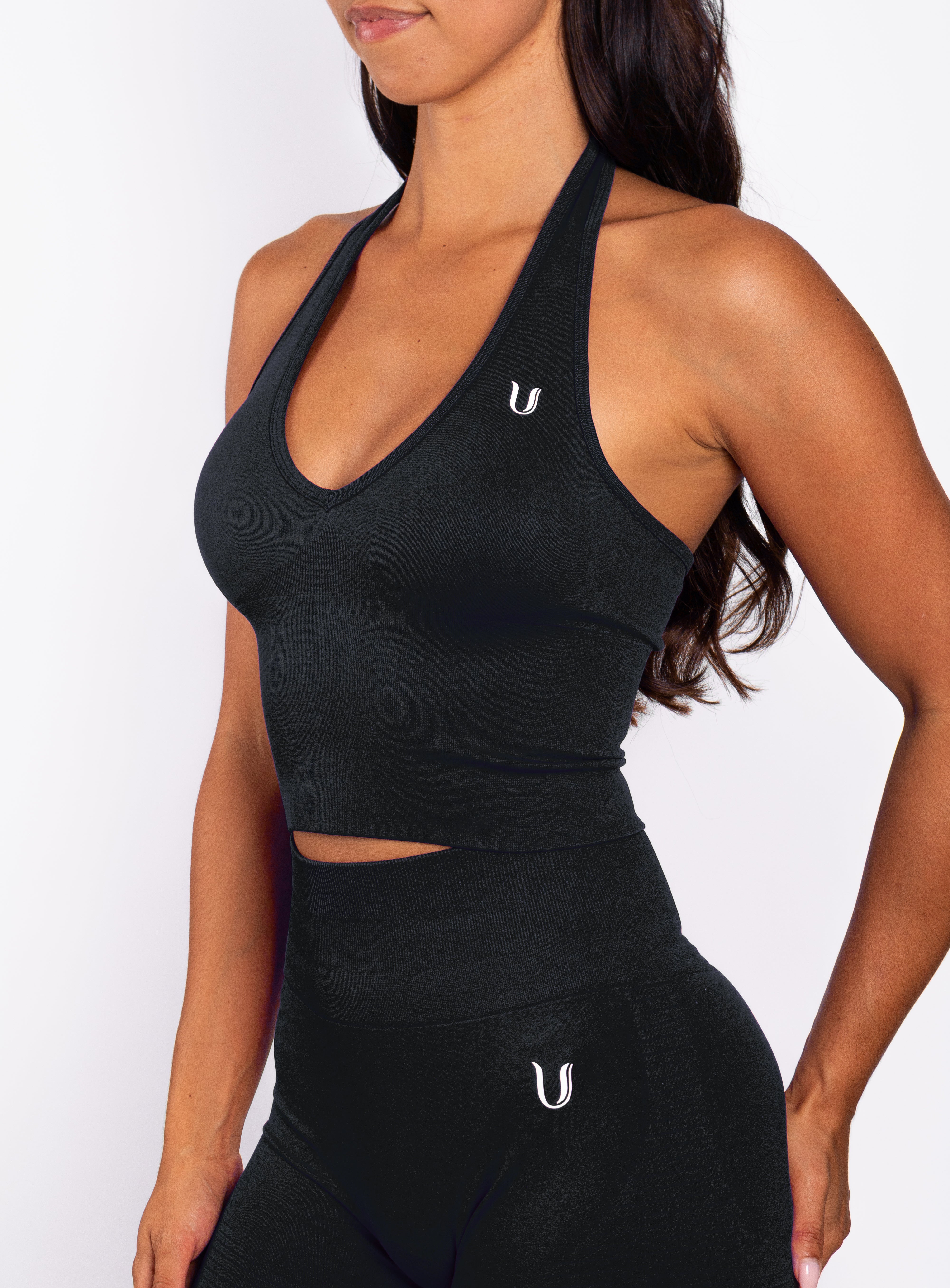 Bibi | Geribde Naadloze Halter Top – Zwart - afbeelding 3