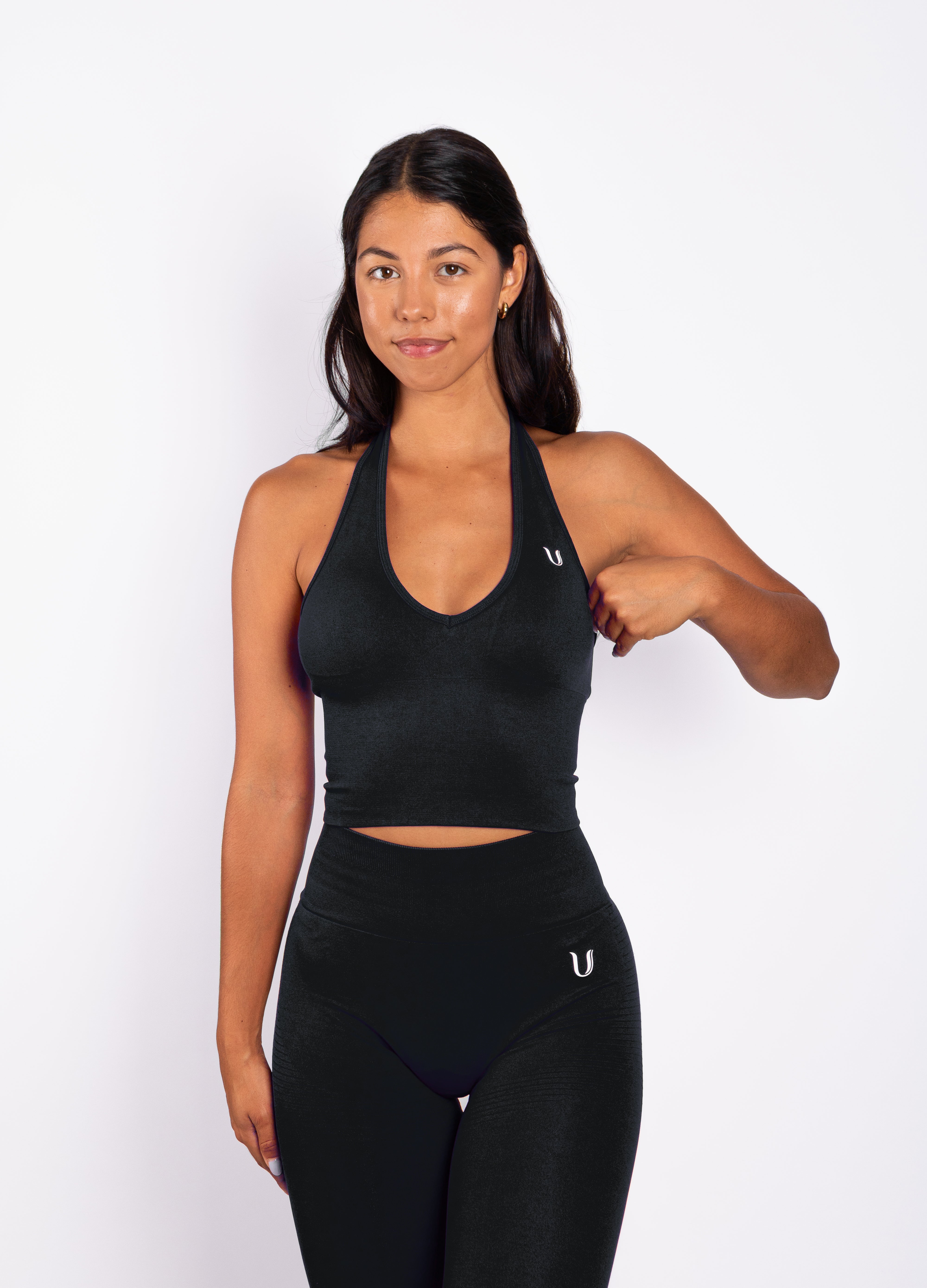 Bibi | Gerippte Nahtlose Halter Top – Schwarz
